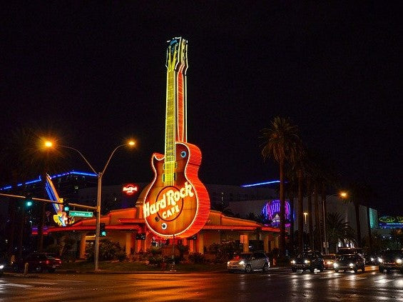 How a Custom Neon Sign Can Enhance Your Business