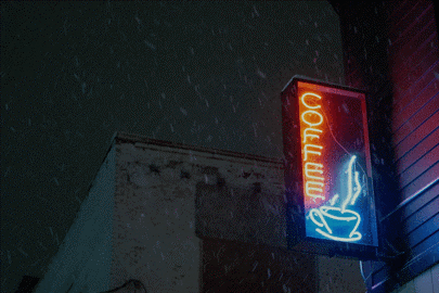 Using Neon Signs to Light Up Your Winter